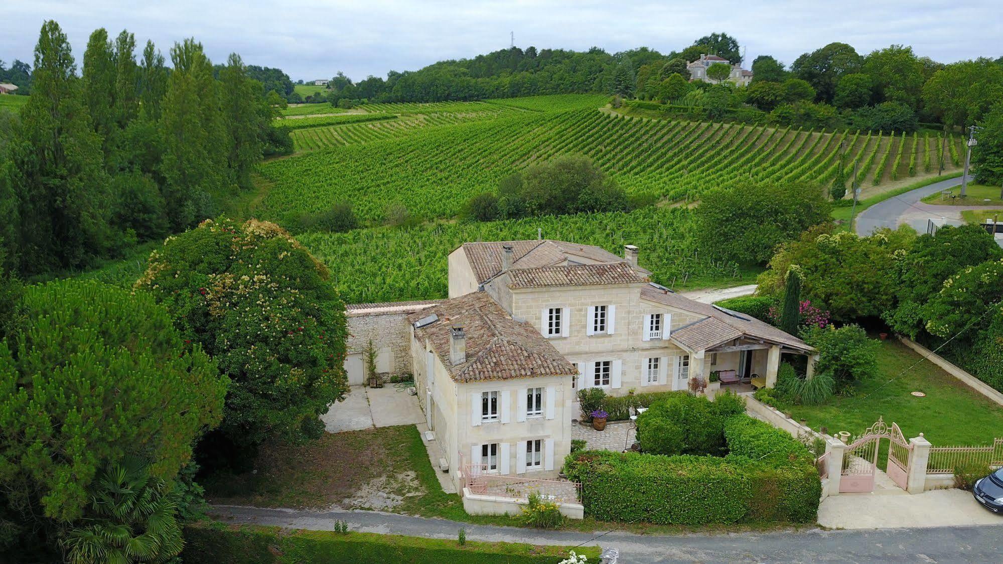 Hotel La Closerie de Fronsac à Saint-Michel-de-Fronsac Extérieur photo